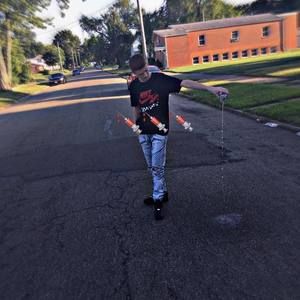 Meet your Posher, Emane